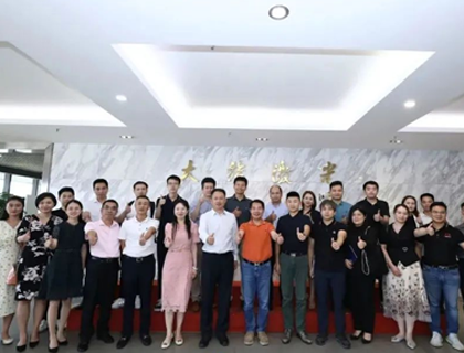 深商走进20+8之科技制造产业丨大族激光：做大民族工业，激光改变世界